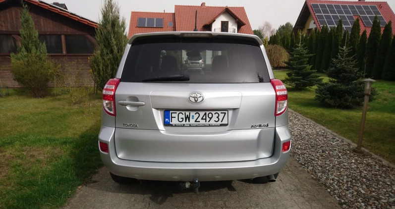 Toyota RAV4 cena 54000 przebieg: 114000, rok produkcji 2012 z Witnica małe 172